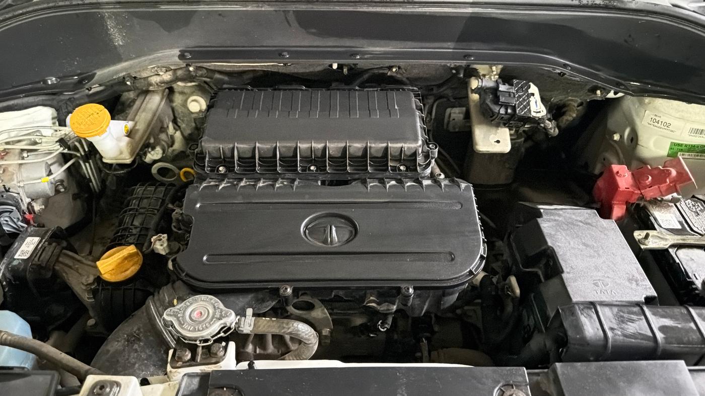 2022 Tata PUNCH ADVENTURE MT, Petrol, Manual, 33,801 km, Engine View
