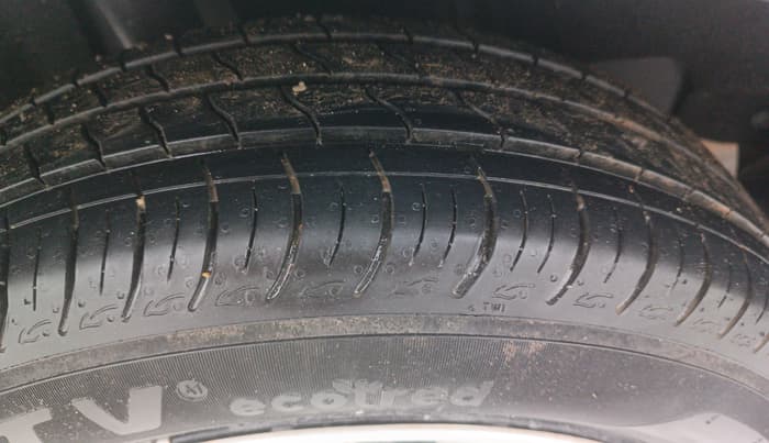 2021 Maruti Baleno DELTA PETROL 1.2, Petrol, Manual, 49,791 km, Right Rear Tyre Tread