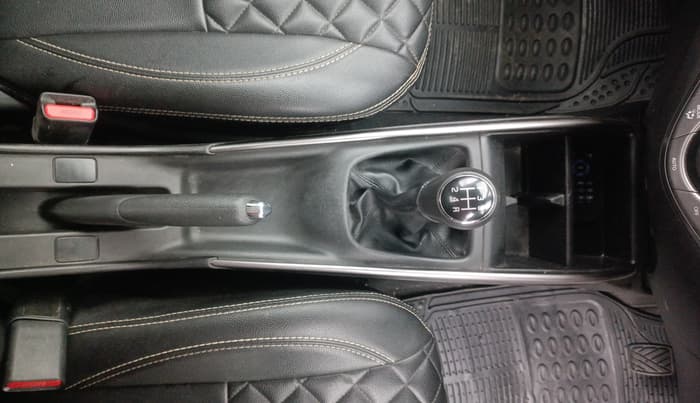 2021 Maruti Baleno DELTA PETROL 1.2, Petrol, Manual, 49,791 km, Gear Lever