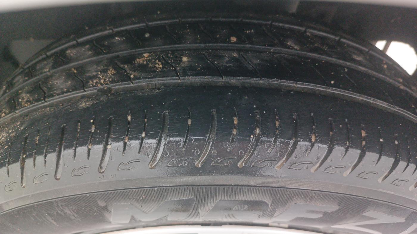 2021 Maruti Baleno DELTA PETROL 1.2, Petrol, Manual, 49,791 km, Left Rear Tyre Tread