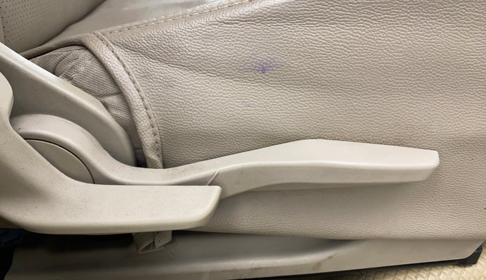 2022 Maruti Dzire ZXI AMT, Petrol, Automatic, 49,916 km, Driver Side Adjustment Panel