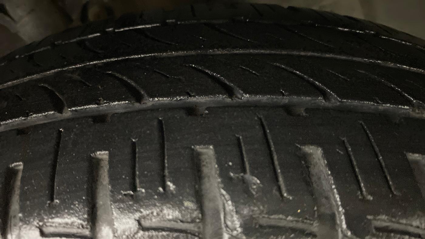 2017 Honda Jazz 1.2 V AT, Petrol, Automatic, 28,439 km, Right Front Tyre Tread