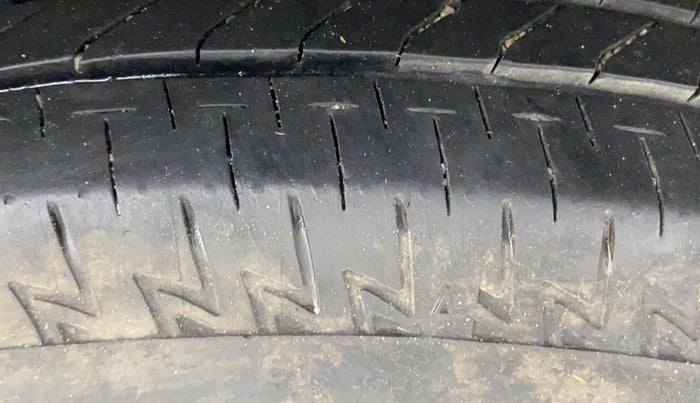 2020 Maruti Dzire VXI, Petrol, Manual, 78,789 km, Left Rear Tyre Tread