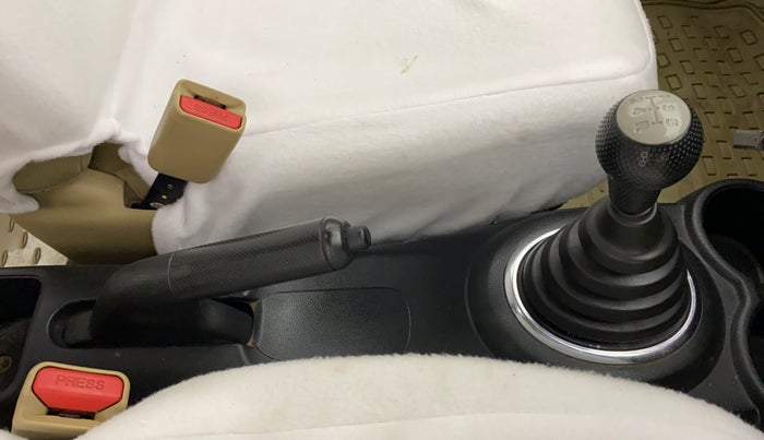 2015 Honda Brio 1.2 S MT I VTEC, Petrol, Manual, 57,354 km, Gear Lever