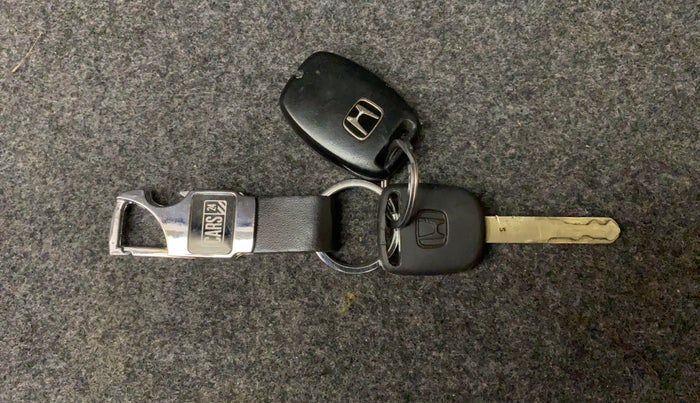 2015 Honda Brio 1.2 S MT I VTEC, Petrol, Manual, 57,354 km, Key Close Up