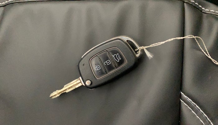 2018 Hyundai Elite i20 SPORTZ 1.2, Petrol, Manual, 90,378 km, Key Close Up