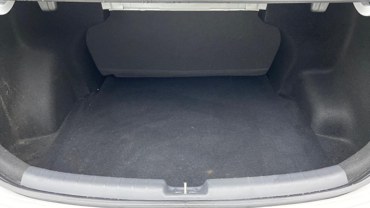 2021 Hyundai AURA E MT 1.2 KAPPA, Petrol, Manual, 1,369 km, Boot Inside