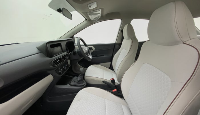 2021 Hyundai AURA E MT 1.2 KAPPA, Petrol, Manual, 1,369 km, Right Side Front Door Cabin