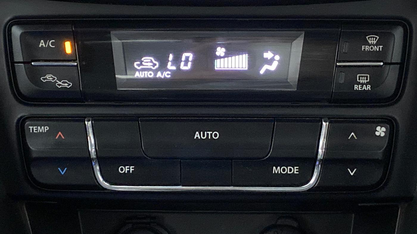 2019 Maruti Vitara Brezza ZDI, Diesel, Manual, 64,524 km, Automatic Climate Control