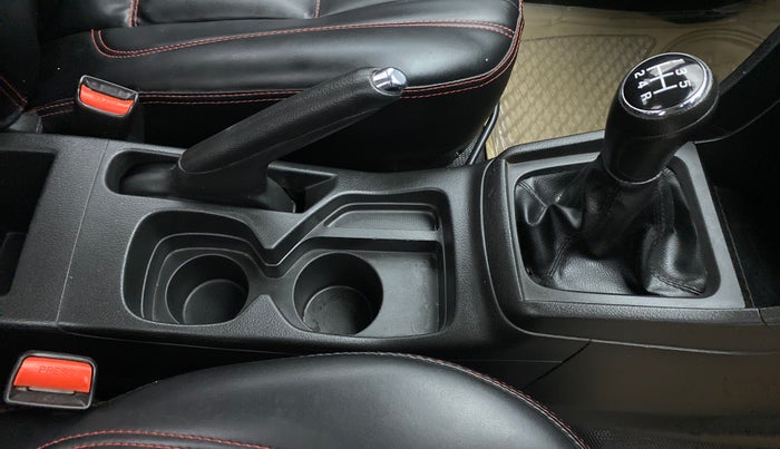 2019 Maruti Vitara Brezza ZDI, Diesel, Manual, 64,524 km, Gear Lever