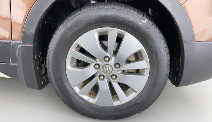 2016 Maruti S Cross ZETA 1.3, Diesel, Manual, 84,168 km, Right Front Wheel