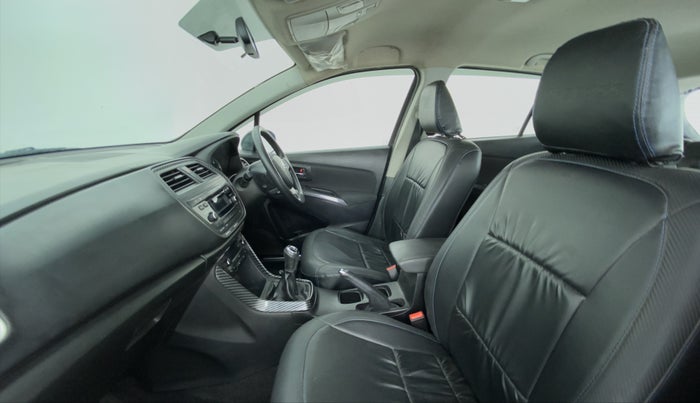 2016 Maruti S Cross ZETA 1.3, Diesel, Manual, 84,168 km, Right Side Front Door Cabin