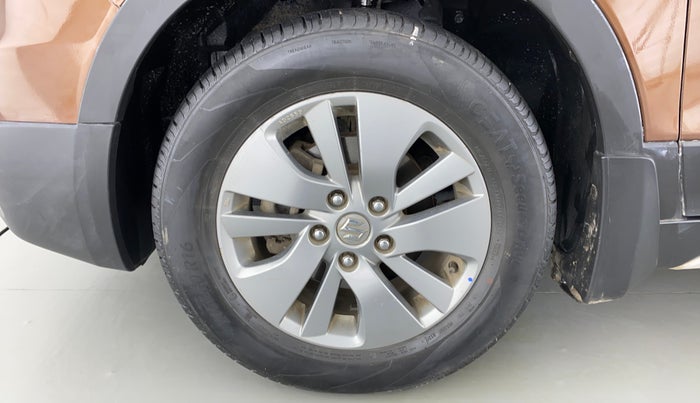2016 Maruti S Cross ZETA 1.3, Diesel, Manual, 84,168 km, Left Front Wheel
