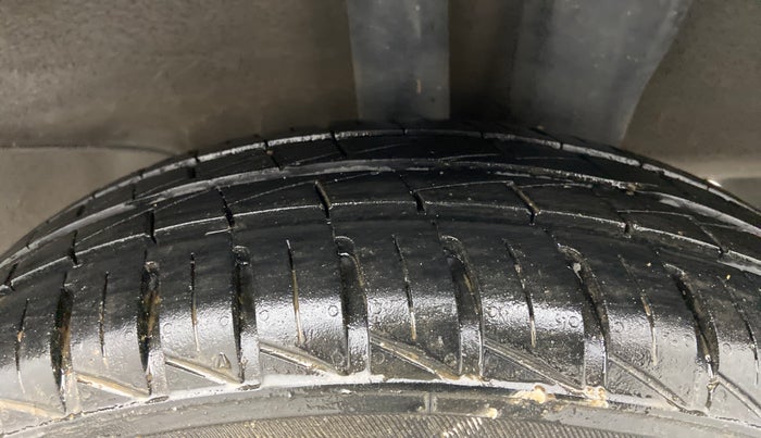 2019 Hyundai NEW SANTRO MAGNA AMT, Petrol, Automatic, 63,338 km, Left Rear Tyre Tread