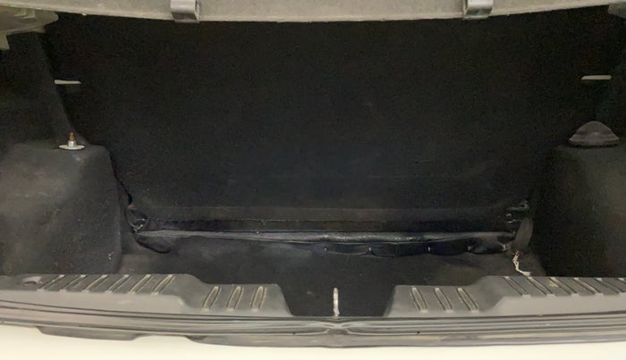 2022 Tata ALTROZ XM PLUS PETROL, Petrol, Manual, 33,960 km, Boot Inside