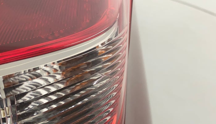 2015 Hyundai Grand i10 ASTA AT 1.2 KAPPA VTVT, Petrol, Automatic, 11,133 km, Right tail light - Minor damage