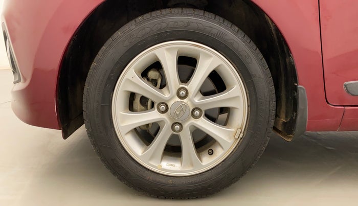 2015 Hyundai Grand i10 ASTA AT 1.2 KAPPA VTVT, Petrol, Automatic, 11,133 km, Left Front Wheel