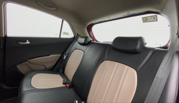 2015 Hyundai Grand i10 ASTA AT 1.2 KAPPA VTVT, Petrol, Automatic, 11,133 km, Right Side Rear Door Cabin