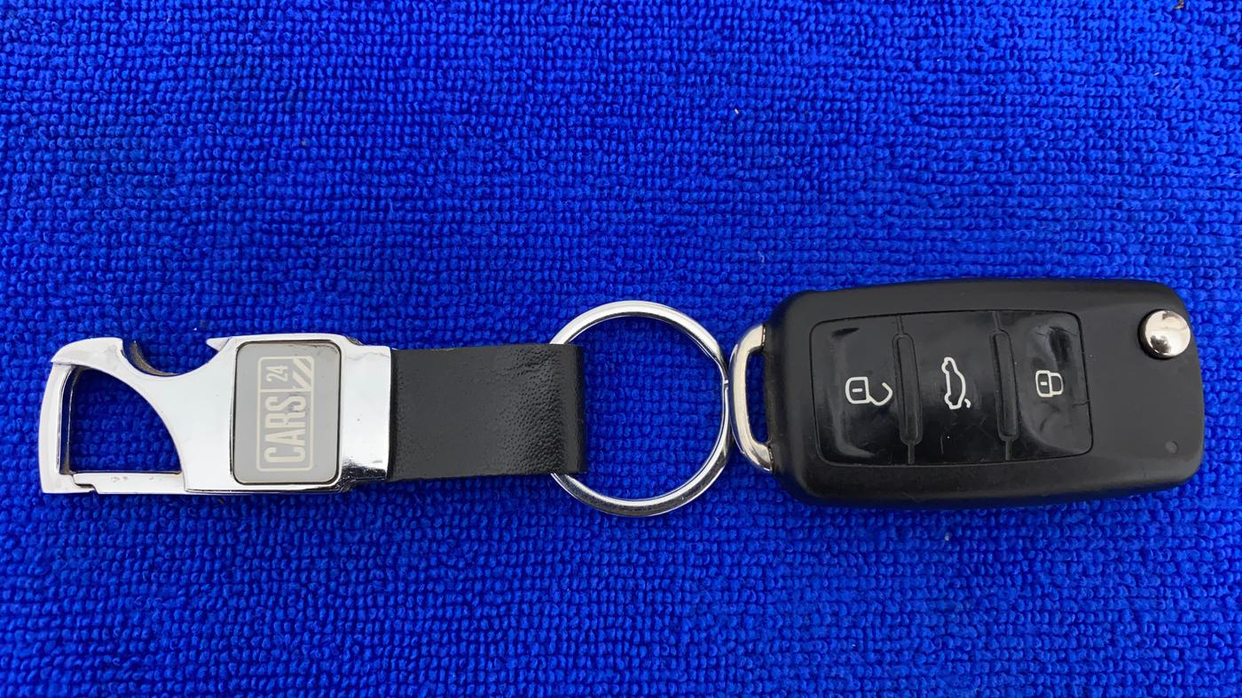 2019 Skoda Rapid STYLE 1.6 MPI AT, Petrol, Automatic, 54,489 km, Key Close Up