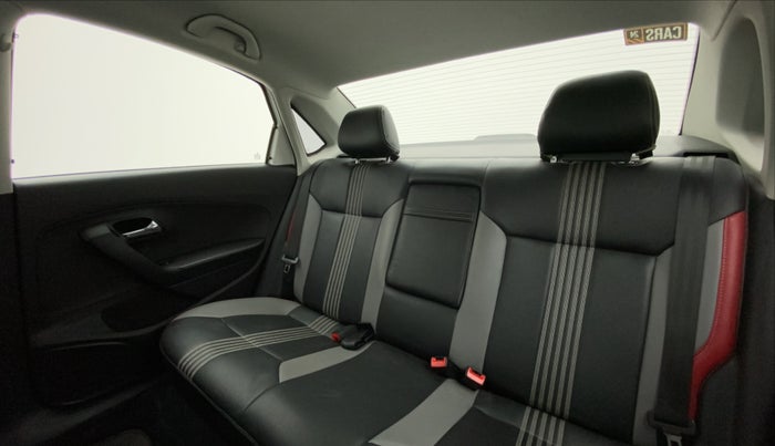 2019 Skoda Rapid STYLE 1.6 MPI AT, Petrol, Automatic, 54,489 km, Right Side Rear Door Cabin