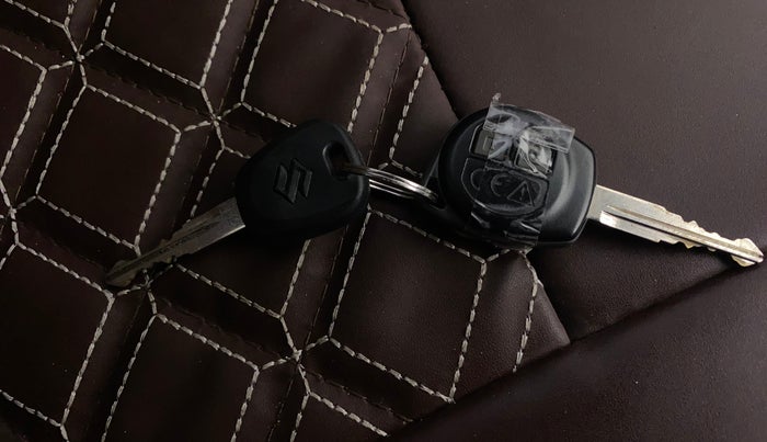 2015 Maruti Celerio ZXI, Petrol, Manual, 1,20,948 km, Key Close Up