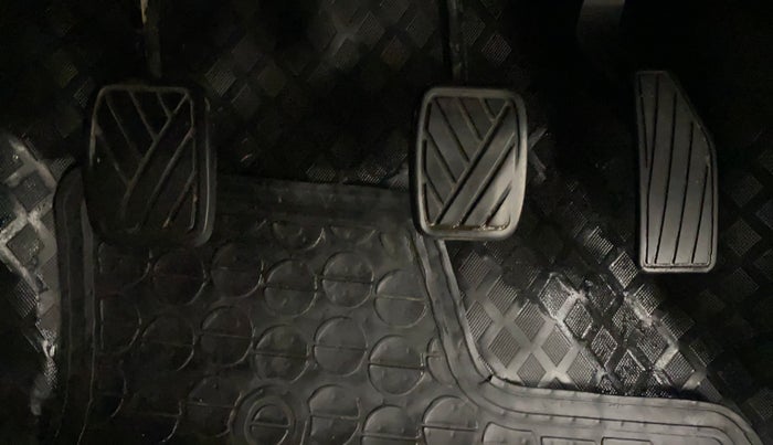 2015 Maruti Celerio ZXI, Petrol, Manual, 1,20,948 km, Pedals