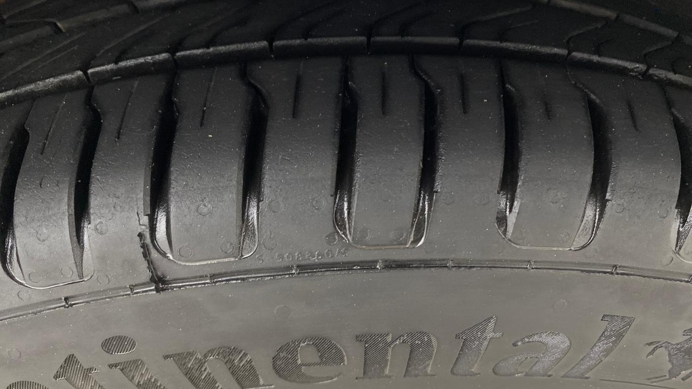 2021 Skoda Rapid STYLE TSI, Petrol, Manual, 49,727 km, Right Front Tyre Tread