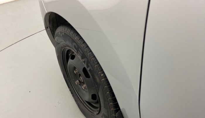 2016 Datsun Redi Go S, Petrol, Manual, 36,155 km, Left fender - Slightly dented