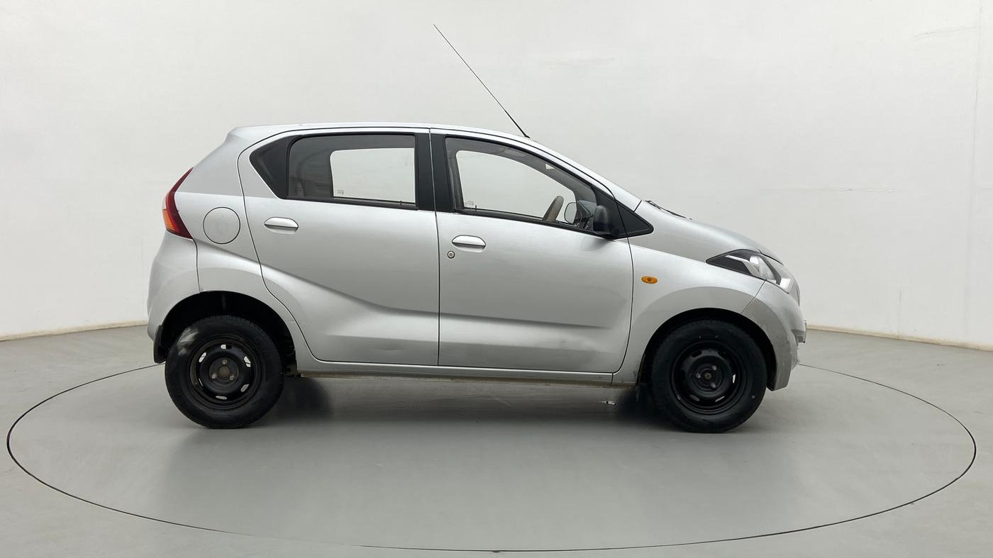 2016 Datsun Redi Go S, Petrol, Manual, 36,155 km, Right Side View