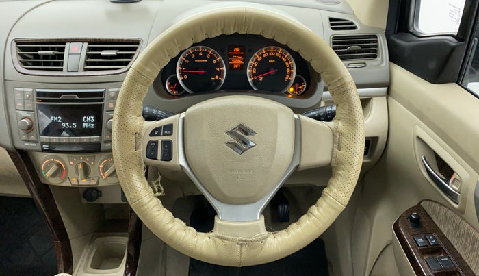 2015 Maruti Ertiga ZXI, Petrol, Manual, 43,319 km, Steering Wheel Close Up