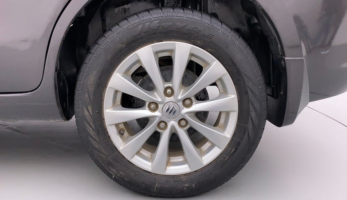 2015 Maruti Ertiga ZXI, Petrol, Manual, 43,319 km, Left Rear Wheel