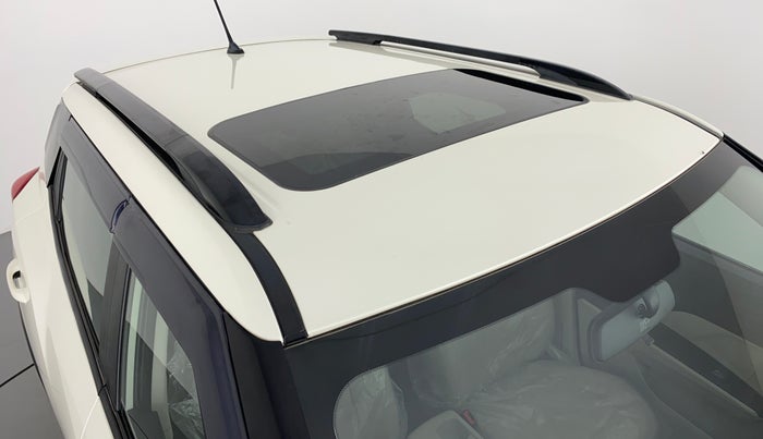 2021 Mahindra XUV300 1.2 W6 MT, Petrol, Manual, 5,184 km, Roof