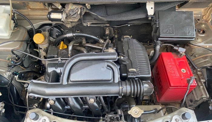 2018 Renault Kwid RXT 1.0 AMT, Petrol, Automatic, 30,142 km, Engine View
