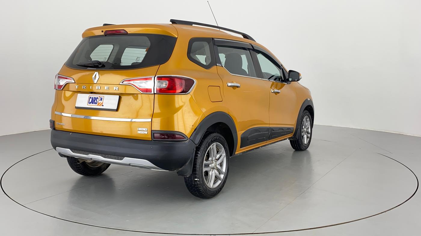 2020 Renault TRIBER RXZ AT, Petrol, Automatic, 23,859 km, Right Back Diagonal