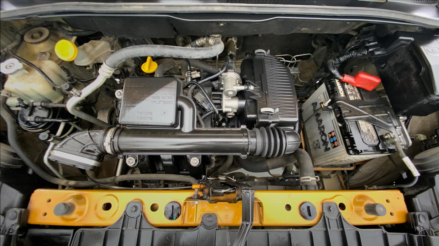 2020 Renault TRIBER RXZ AT, Petrol, Automatic, 23,859 km, Open Bonet