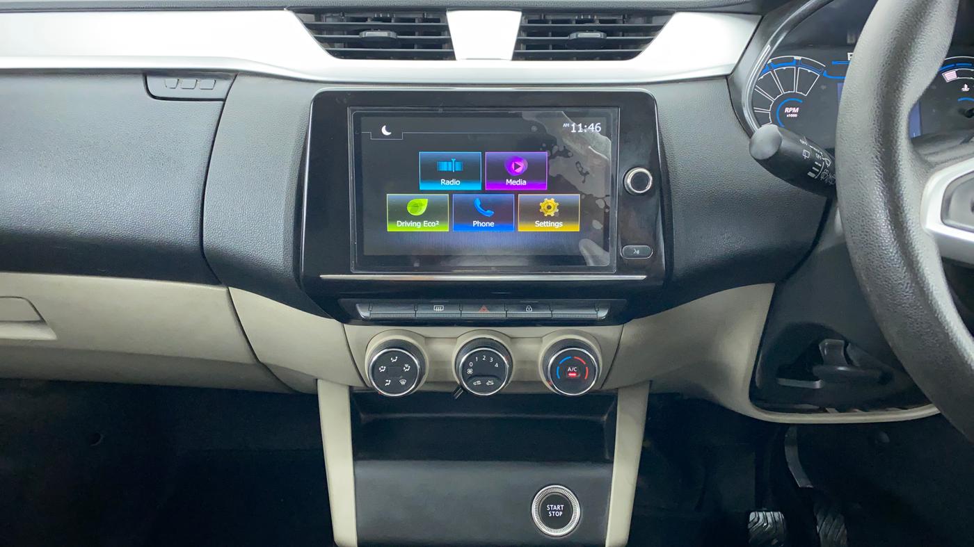 2020 Renault TRIBER RXZ AT, Petrol, Automatic, 23,859 km, Air Conditioner