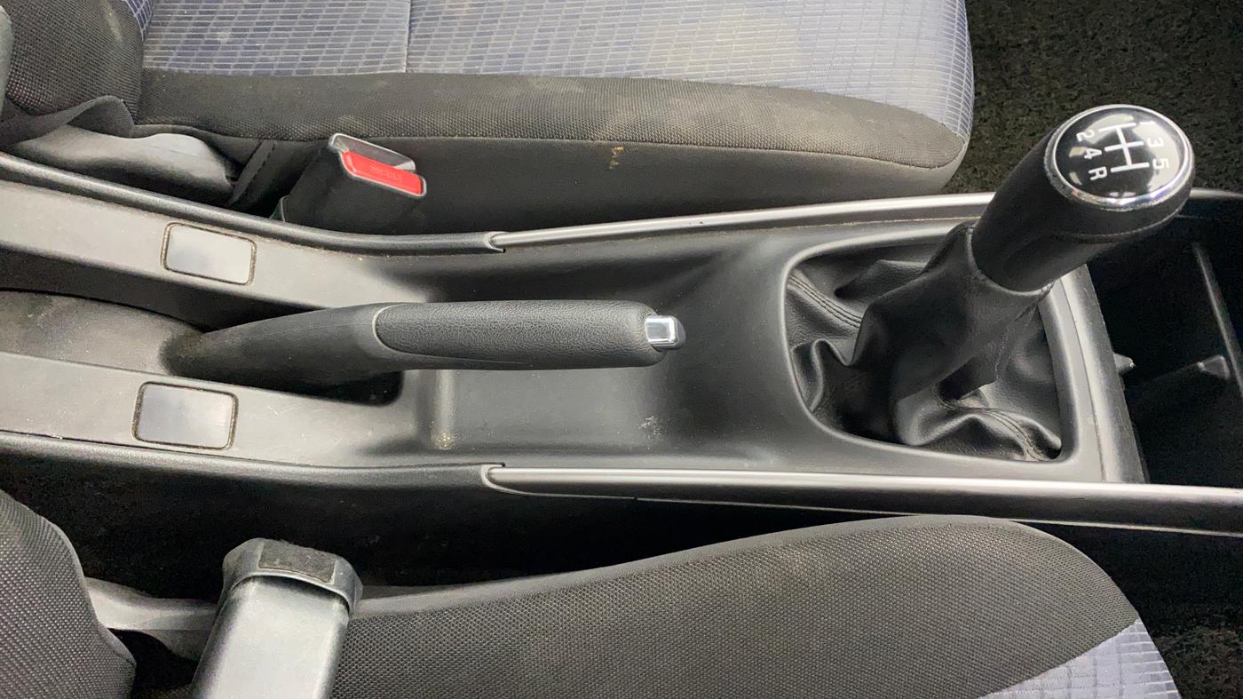 2022 Maruti Baleno DELTA PETROL 1.2, Petrol, Manual, 41,448 km, Gear Lever