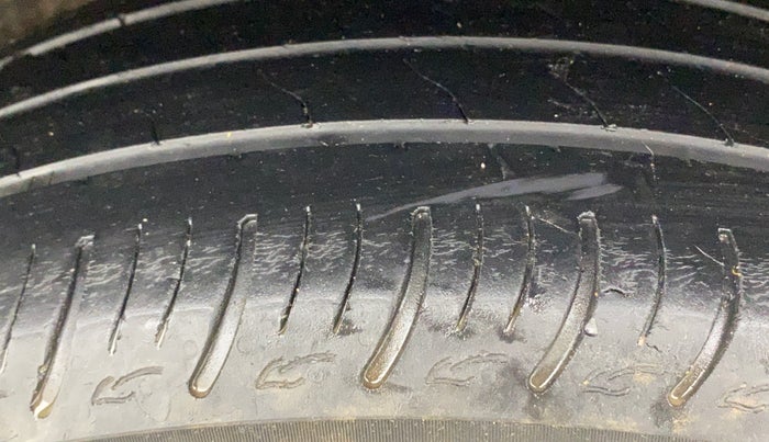 2022 Maruti Baleno DELTA PETROL 1.2, Petrol, Manual, 41,448 km, Left Rear Tyre Tread