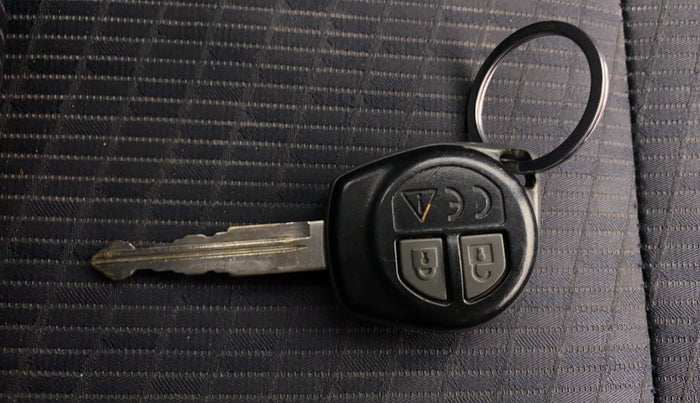 2022 Maruti Baleno DELTA PETROL 1.2, Petrol, Manual, 41,448 km, Key Close Up