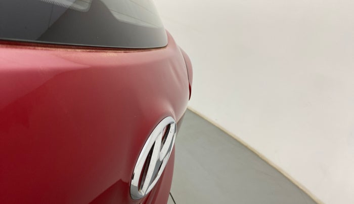 2017 Hyundai Elite i20 ASTA 1.2, Petrol, Manual, 62,440 km, Dicky (Boot door) - Slightly dented