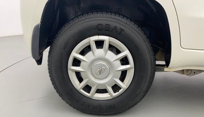 2018 Mahindra TUV300 T6 PLUS, Diesel, Manual, 94,669 km, Right Rear Wheel