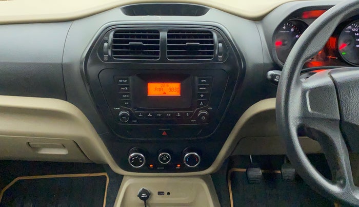2018 Mahindra TUV300 T6 PLUS, Diesel, Manual, 94,669 km, Air Conditioner