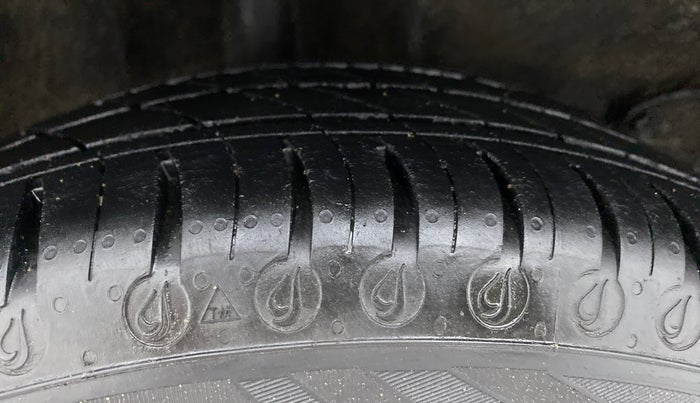 2020 Tata TIGOR XM PETROL, Petrol, Manual, 32,248 km, Right Rear Tyre Tread