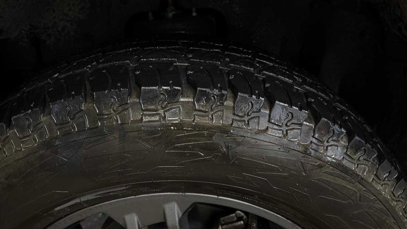 2022 Mahindra Thar LX PETROL HT 4WD AT, Petrol, Automatic, 15,193 km, Left Front Tyre Tread