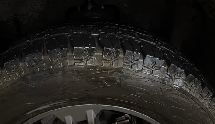 2022 Mahindra Thar LX PETROL HT 4WD AT, Petrol, Automatic, 15,193 km, Left Front Tyre Tread