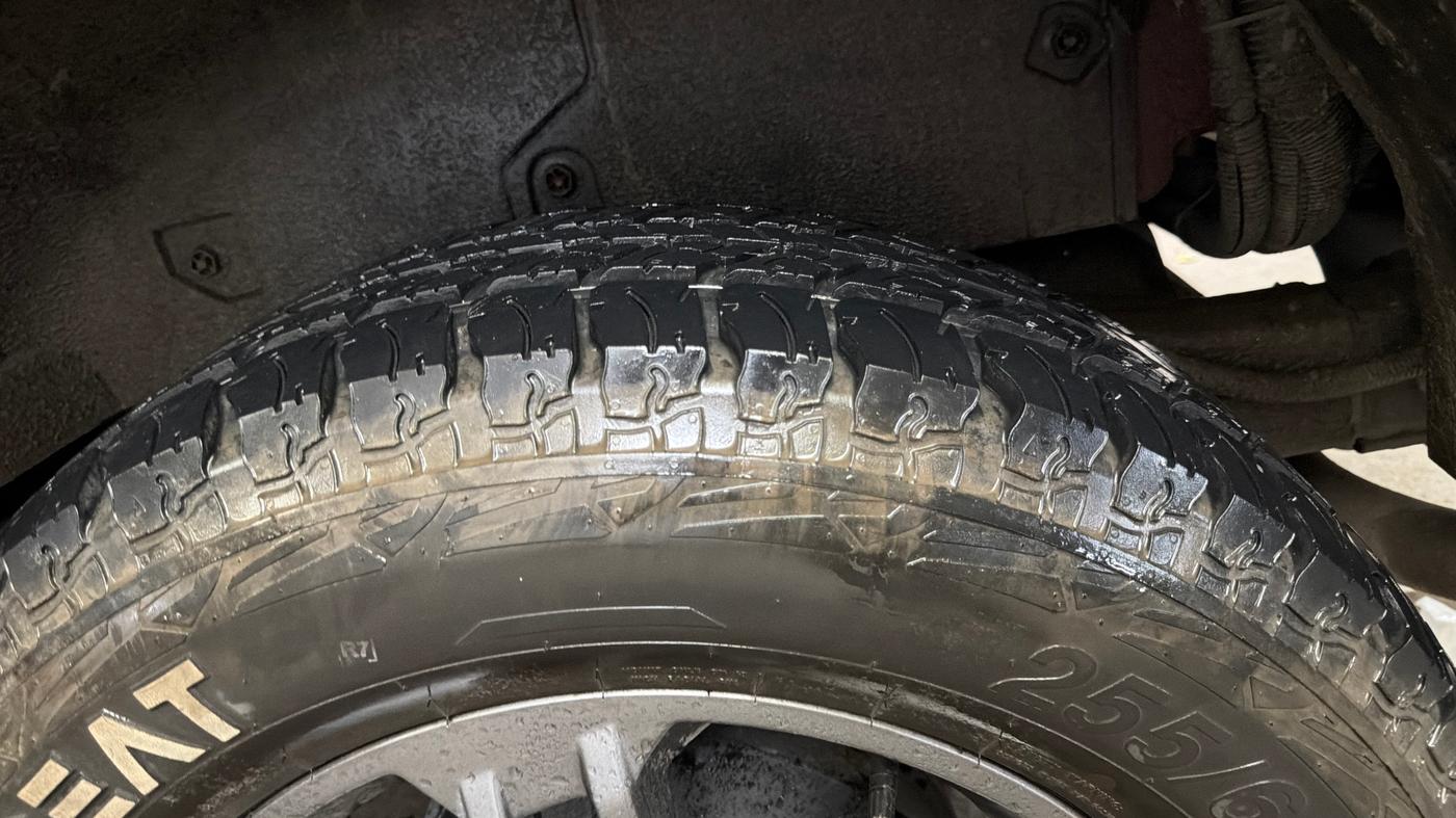 2022 Mahindra Thar LX PETROL HT 4WD AT, Petrol, Automatic, 15,193 km, Left Rear Tyre Tread