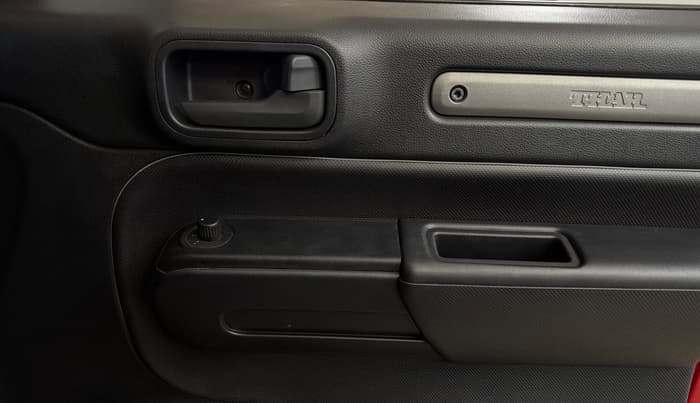 2022 Mahindra Thar LX PETROL HT 4WD AT, Petrol, Automatic, 15,193 km, Driver Side Door Panels Control