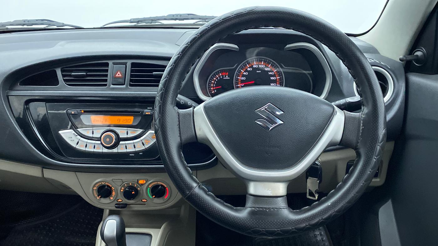2017 Maruti Alto K10 VXI (O) AMT, Petrol, Automatic, 28,774 km, Steering Wheel Close Up