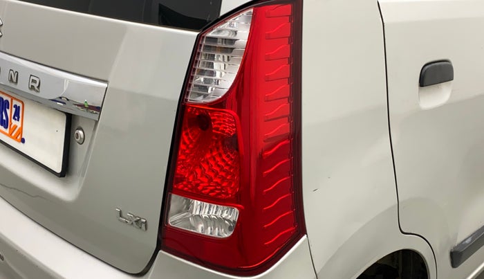 2014 Maruti Wagon R 1.0 LXI, Petrol, Manual, 65,014 km, Right tail light - Reverse gear light not functional