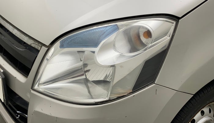 2014 Maruti Wagon R 1.0 LXI, Petrol, Manual, 65,014 km, Left headlight - Minor scratches